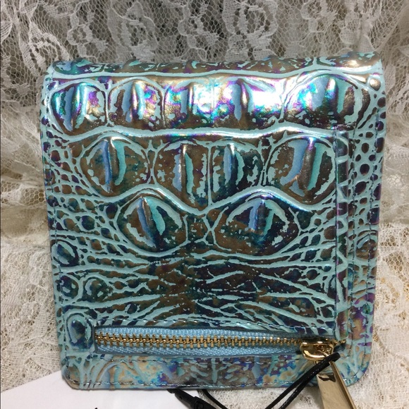 $FIRM$ - NO OFFERS NWT BRAHMIN WONDERLAND JANE WALLET, NEW AND GORGEOUS - Picture 2 of 5